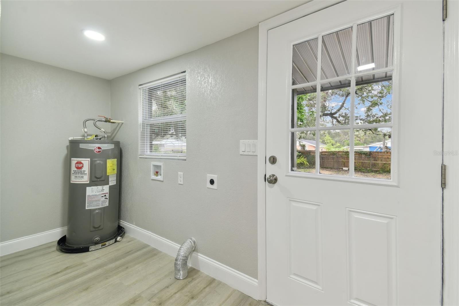 3020 DELEUIL AVE, TAMPA, FL, 33610