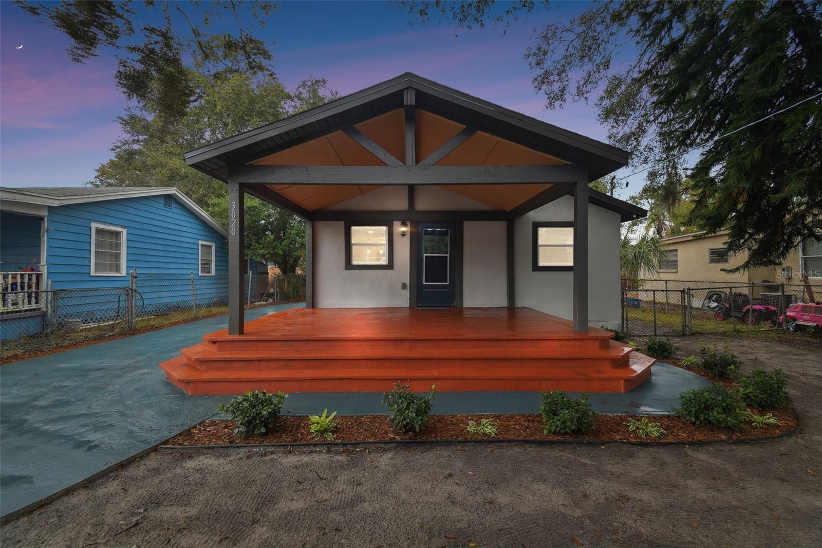 3020 DELEUIL AVE, TAMPA, FL, 33610