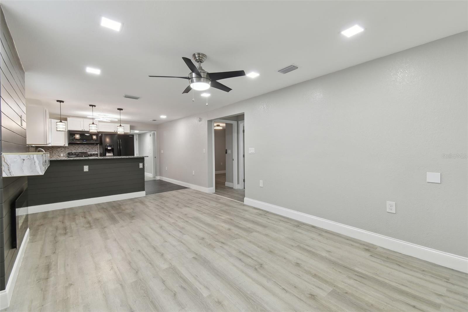 3020 DELEUIL AVE, TAMPA, FL, 33610