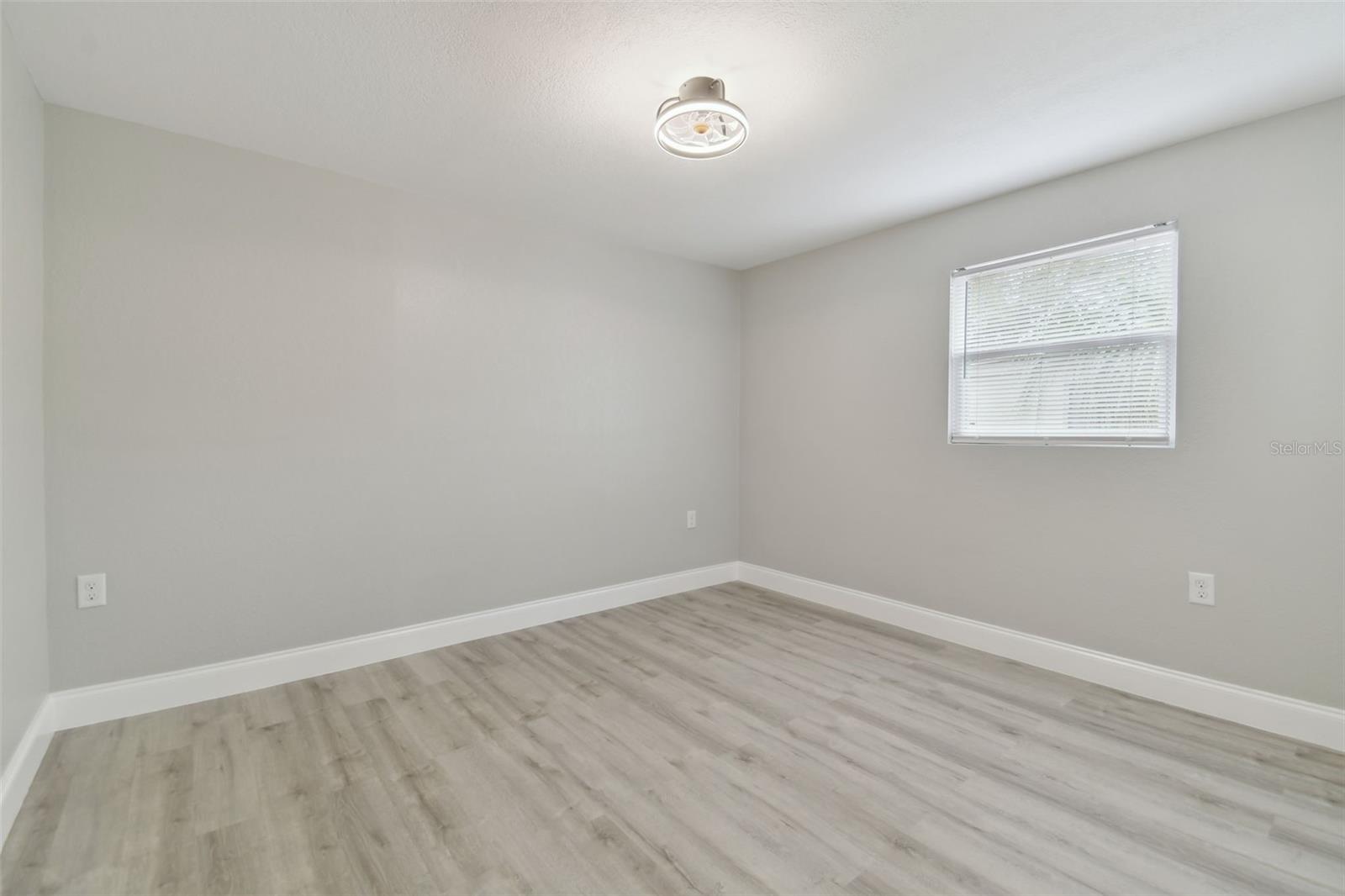 3020 DELEUIL AVE, TAMPA, FL, 33610