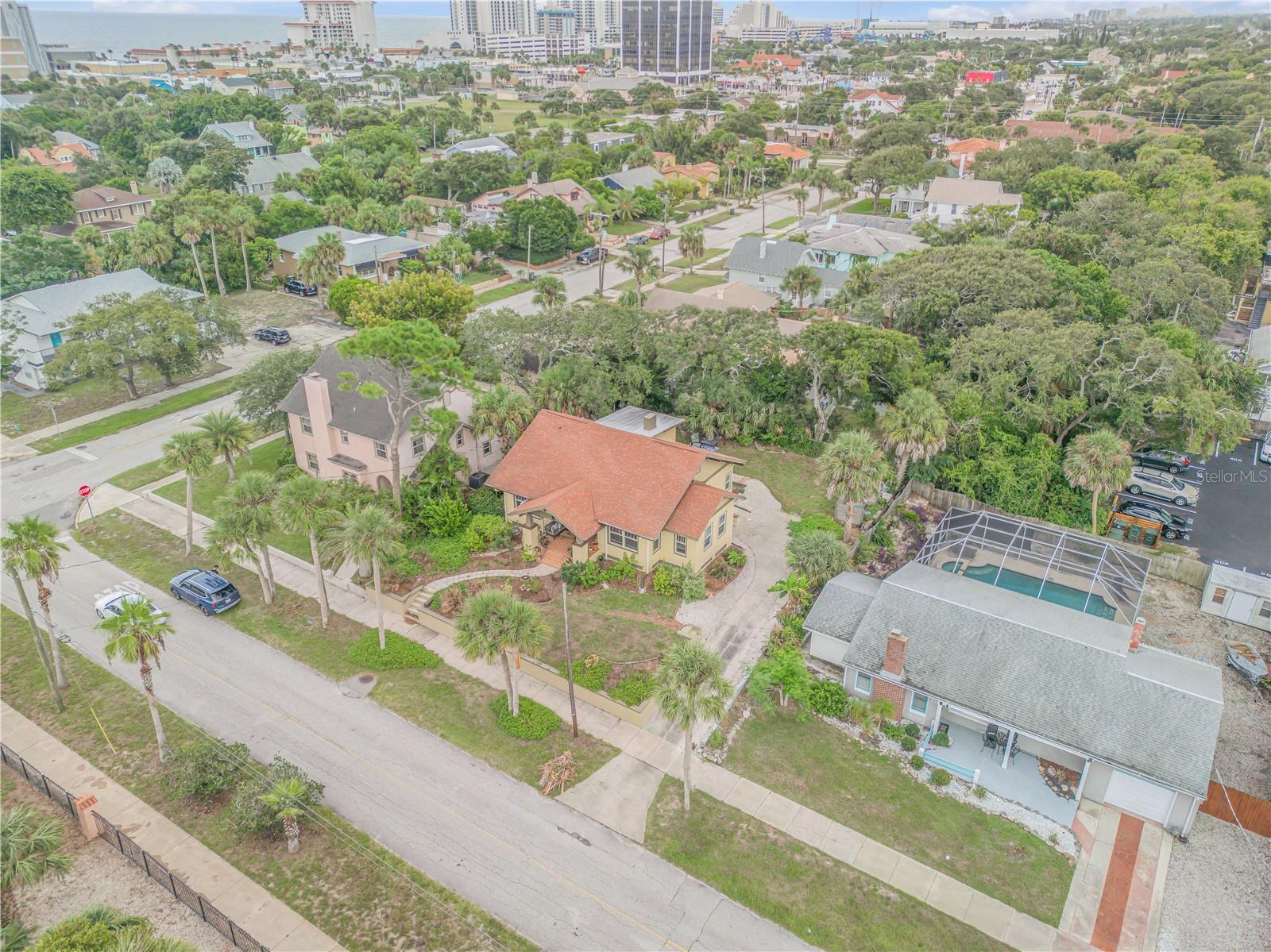 220 RIVERVIEW BLVD, DAYTONA BEACH, FL, 32118