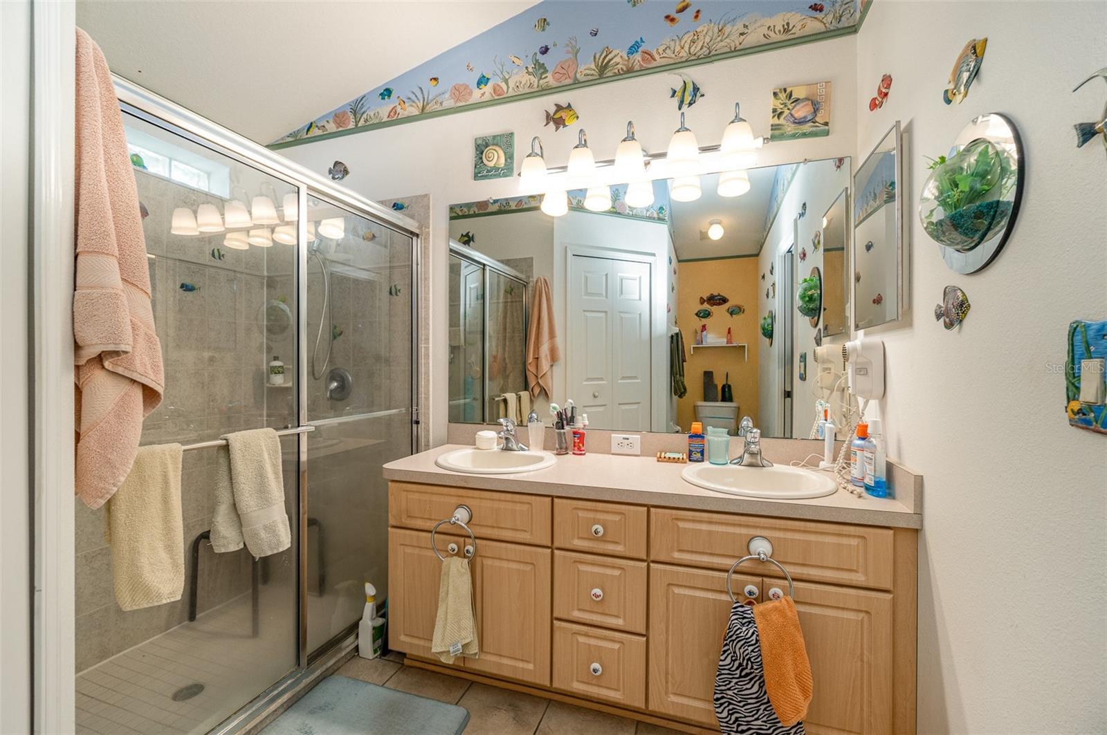 6610 CAMBRIDGE PARK DR, APOLLO BEACH, FL, 33572