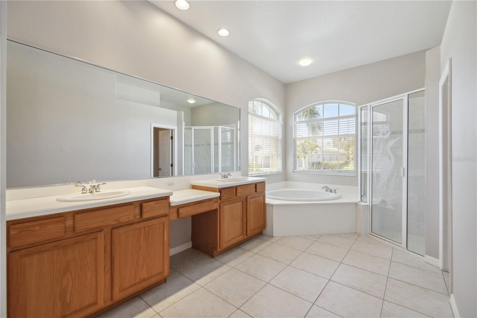 2773 HARVEST DR, SARASOTA, FL, 34240