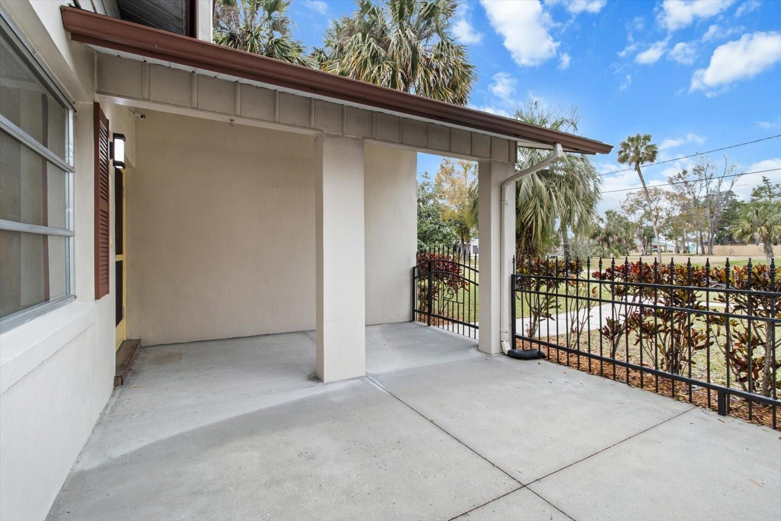 512 SE PARADISE POINT RD, CRYSTAL RIVER, FL, 34429