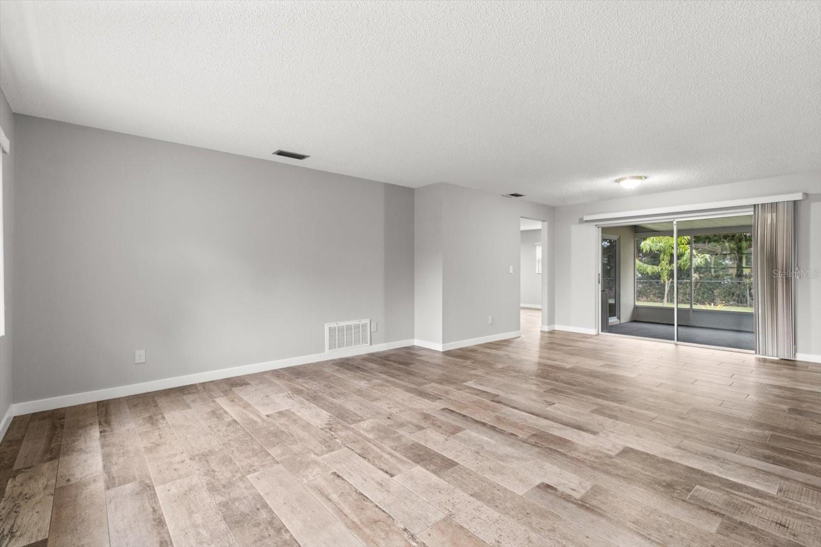 512 SE PARADISE POINT RD, CRYSTAL RIVER, FL, 34429