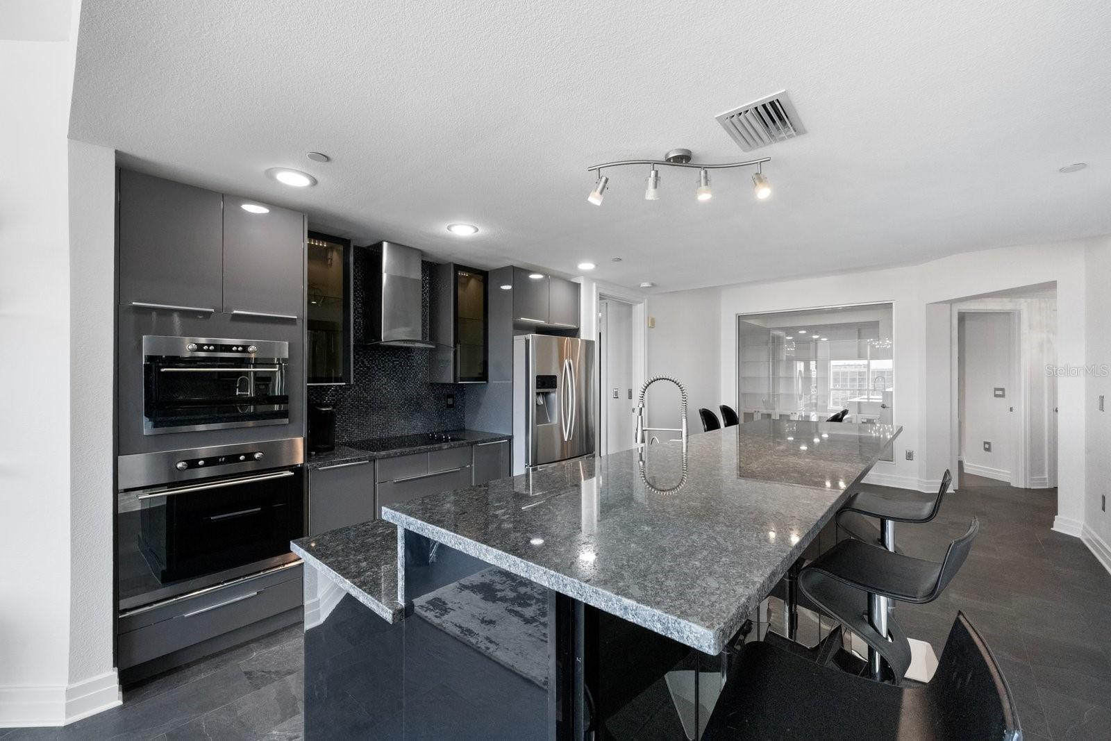 331 CLEVELAND ST #1102, CLEARWATER, FL, 33755