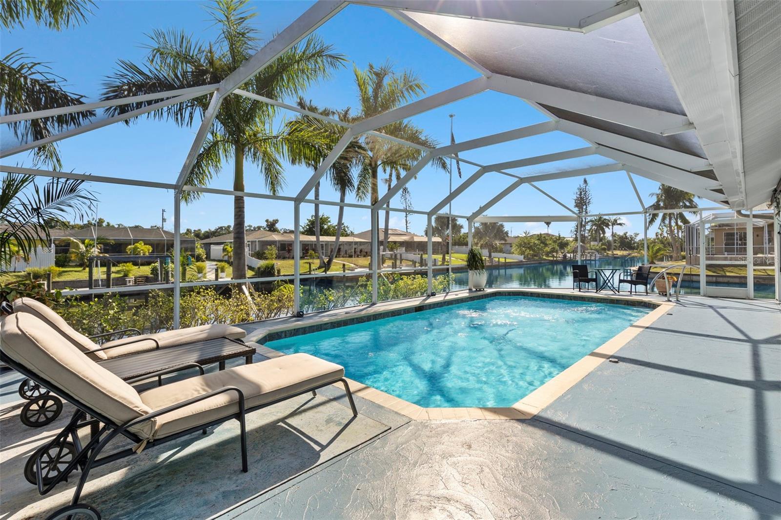 1019 SE 23RD AVE, CAPE CORAL, FL, 33990