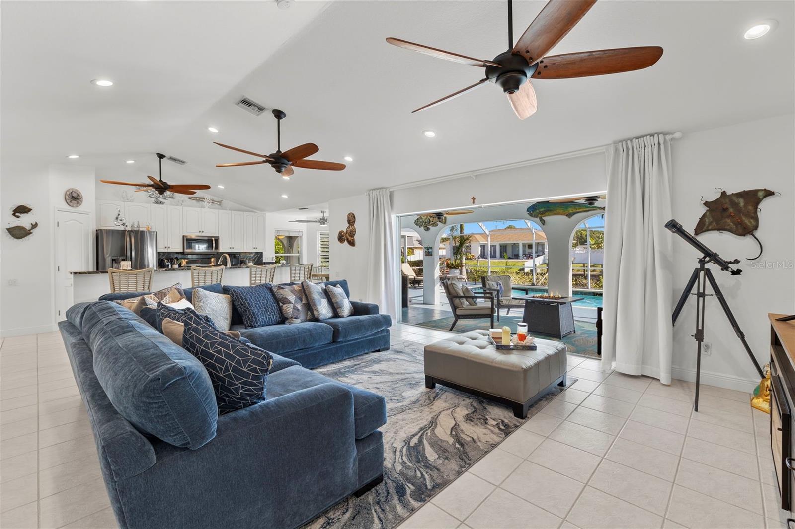 1019 SE 23RD AVE, CAPE CORAL, FL, 33990