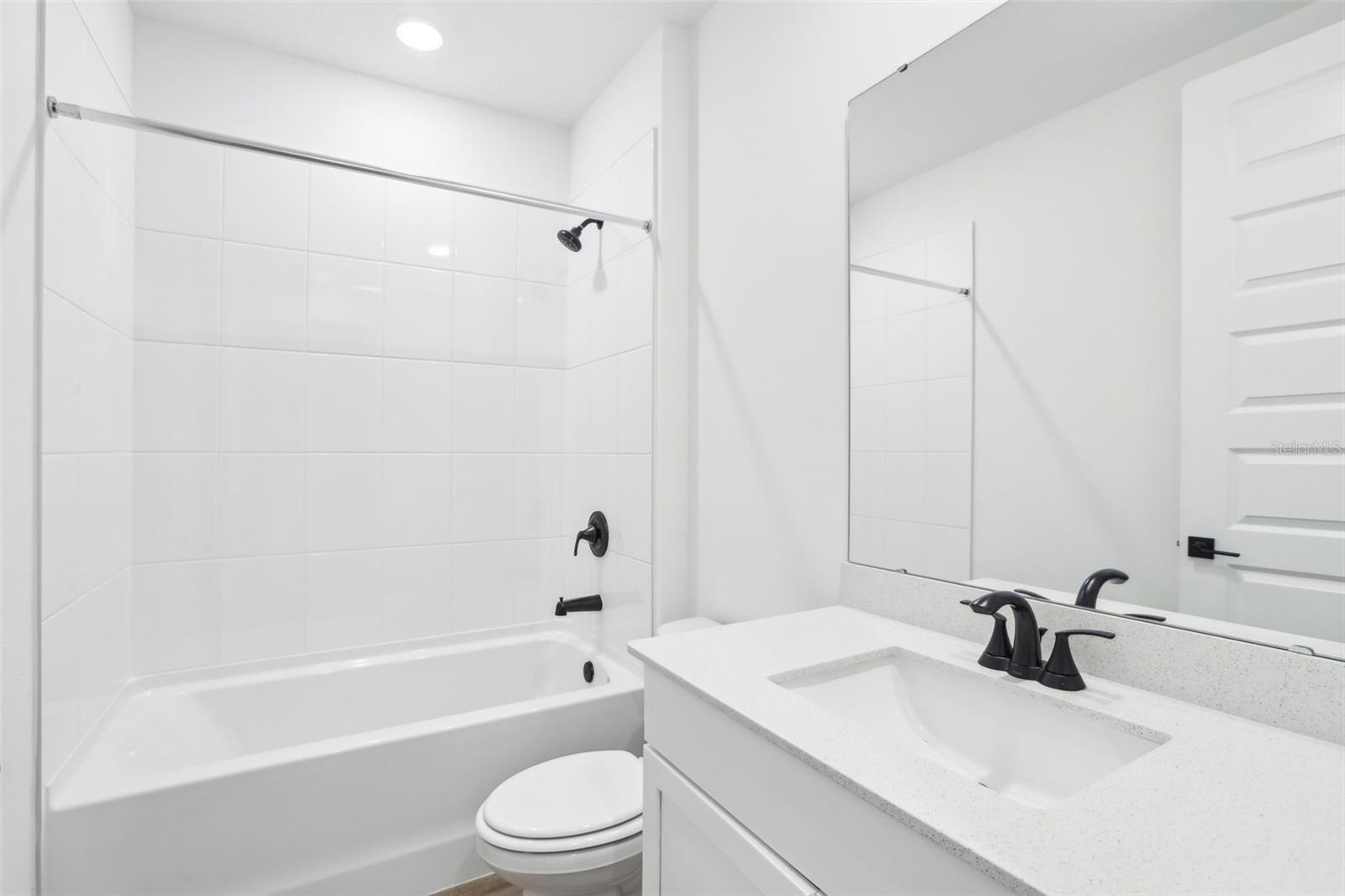 1832 DRAUGHTON DR, ZEPHYRHILLS, FL, 33541