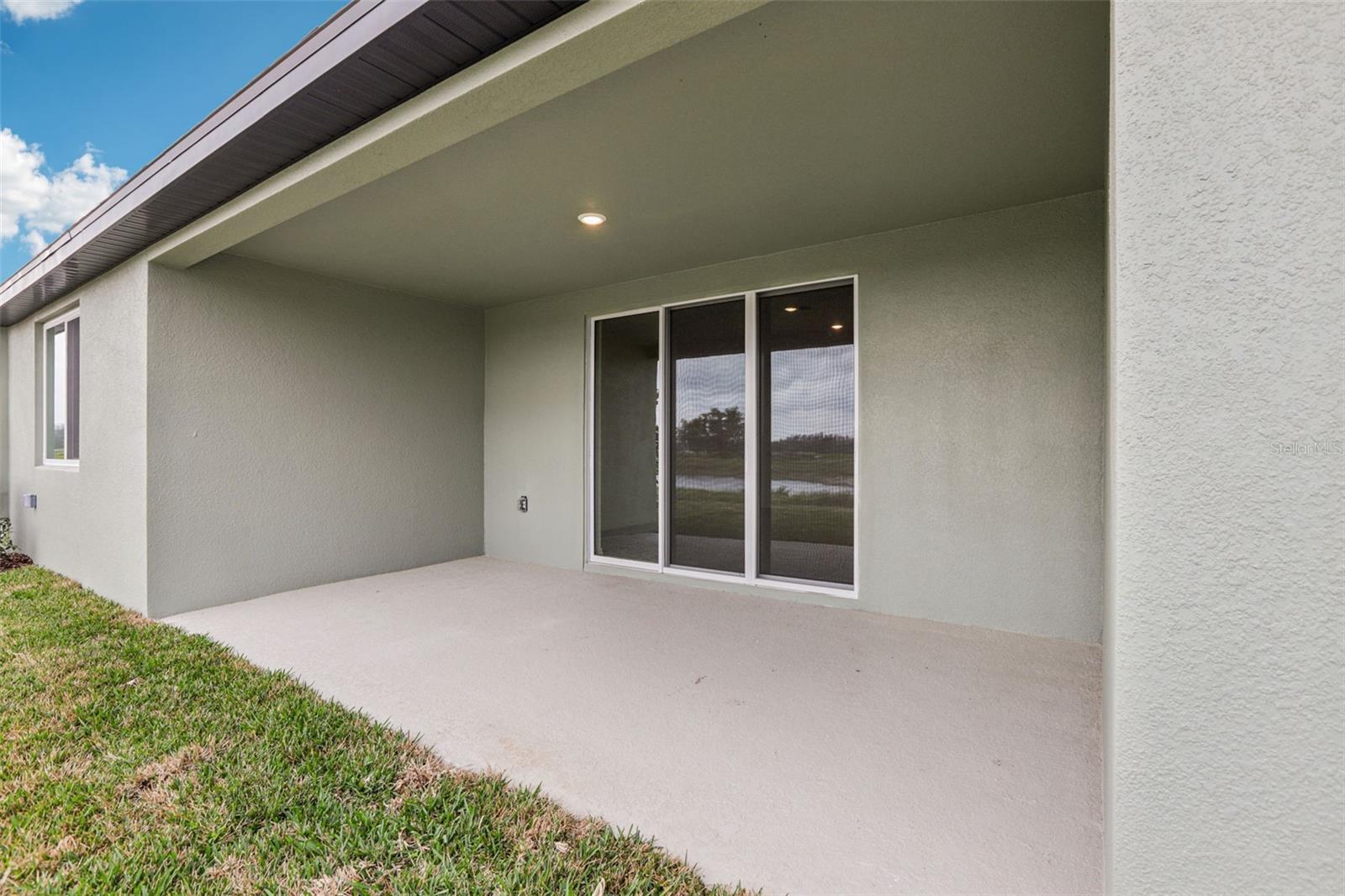 1832 DRAUGHTON DR, ZEPHYRHILLS, FL, 33541