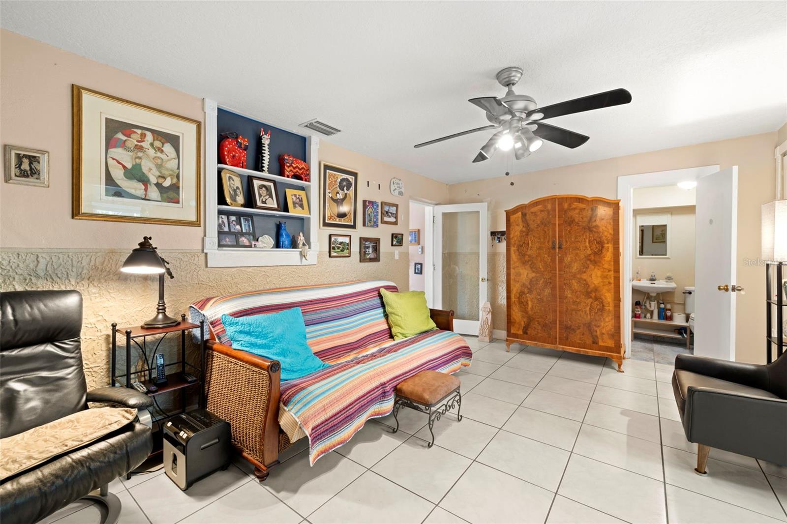 1110 W CORAL ST, TAMPA, FL, 33602