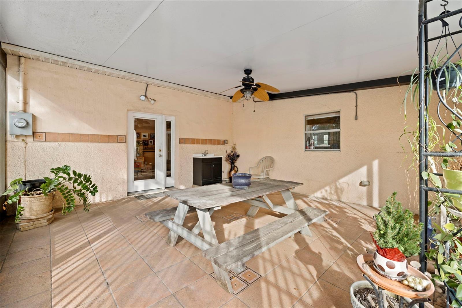 1110 W CORAL ST, TAMPA, FL, 33602