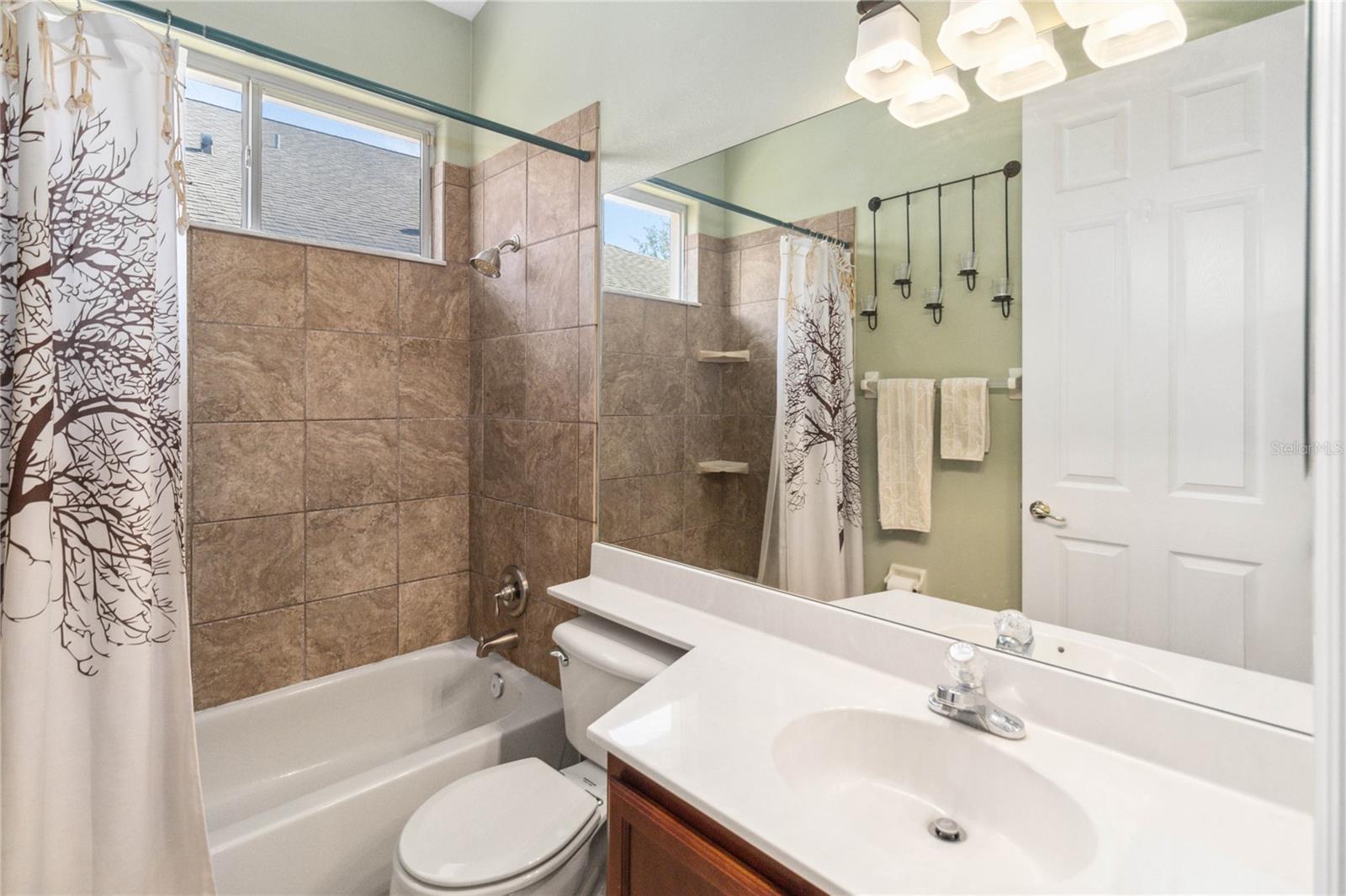 10398 STONE GLEN DR, ORLANDO, FL, 32825