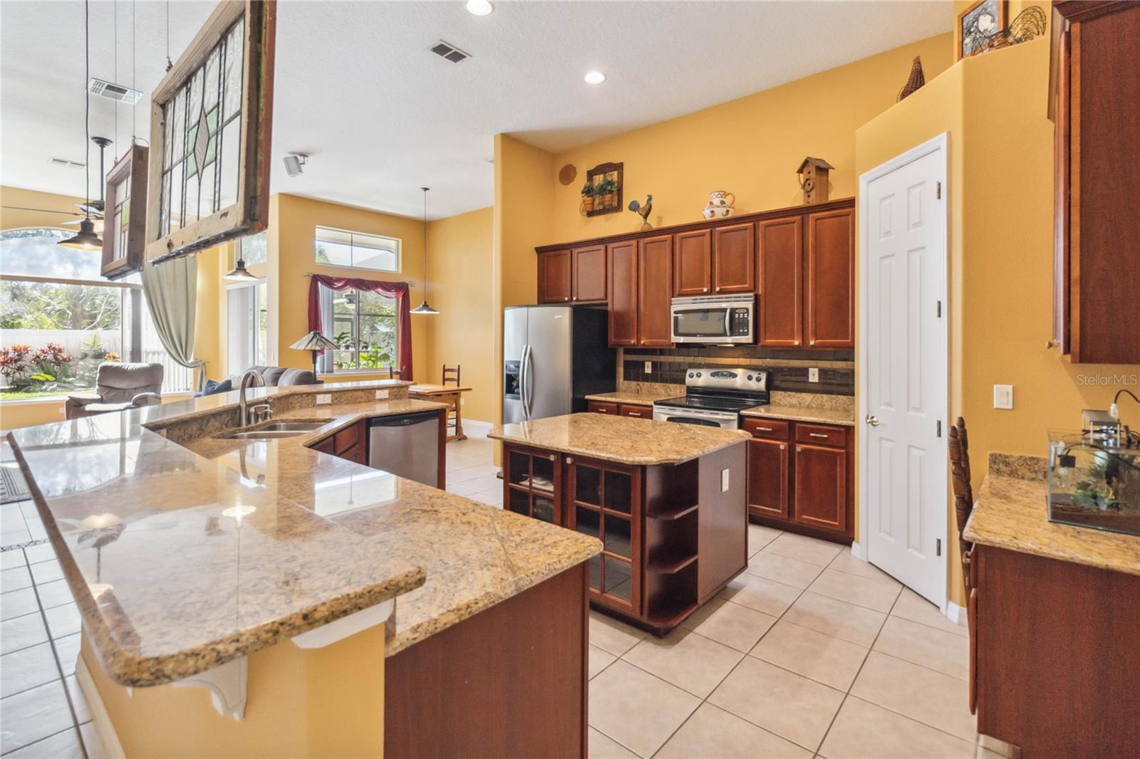 10398 STONE GLEN DR, ORLANDO, FL, 32825