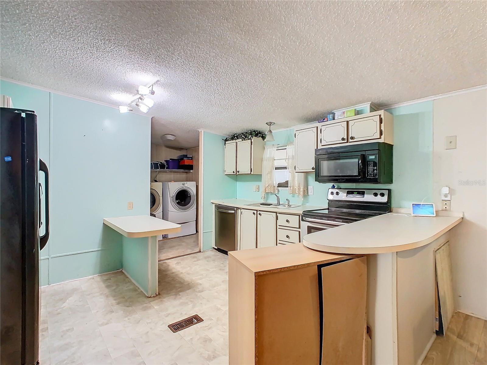 436 LEISURE PL, LAKELAND, FL, 33801
