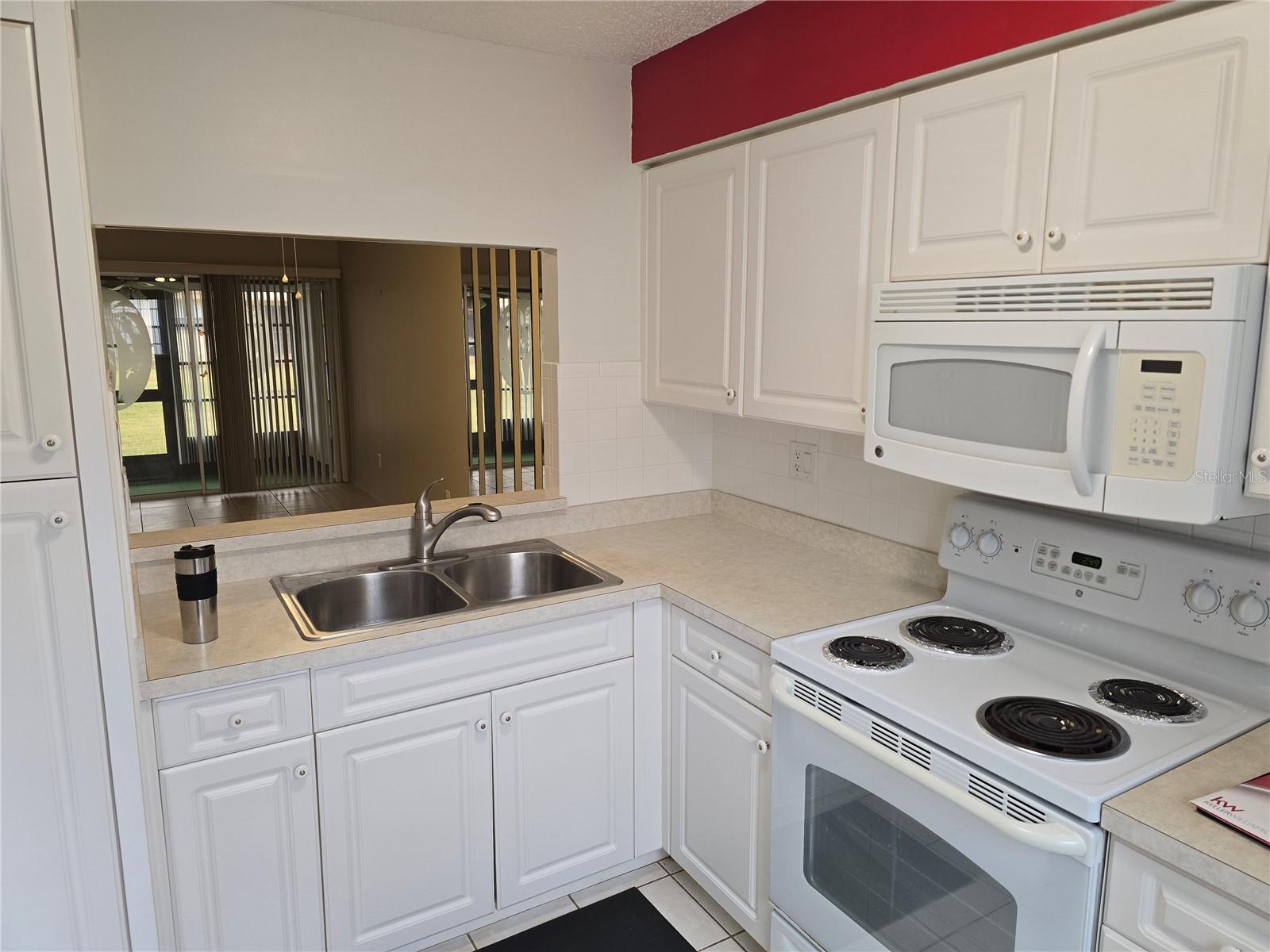 11122 PEMBRIDGE CT #2, PORT RICHEY, FL, 34668