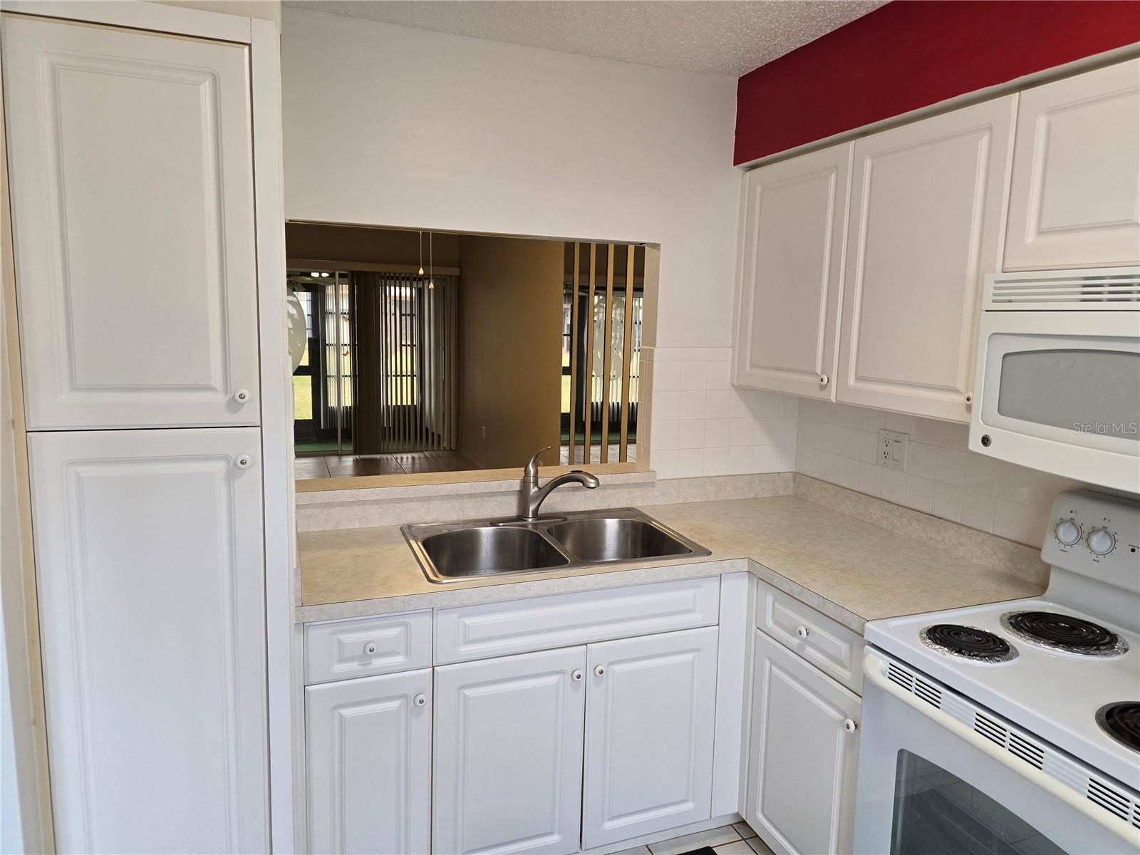 11122 PEMBRIDGE CT #2, PORT RICHEY, FL, 34668