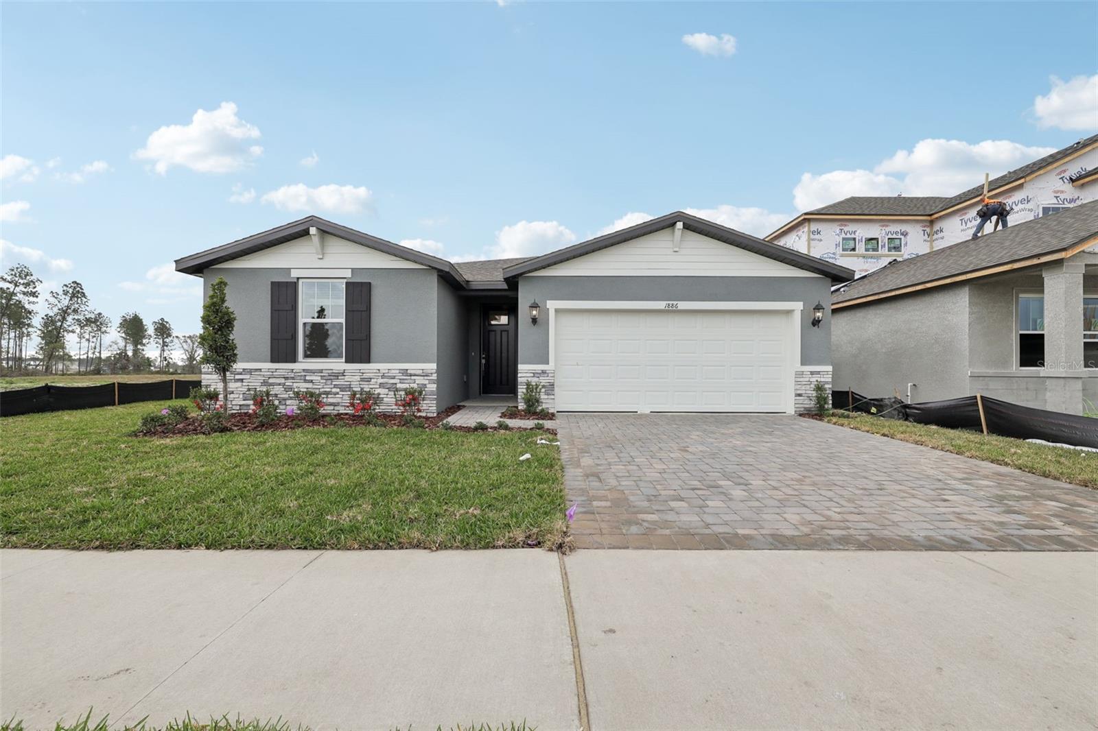 1886 DRAUGHTON DR, ZEPHYRHILLS, FL, 33541