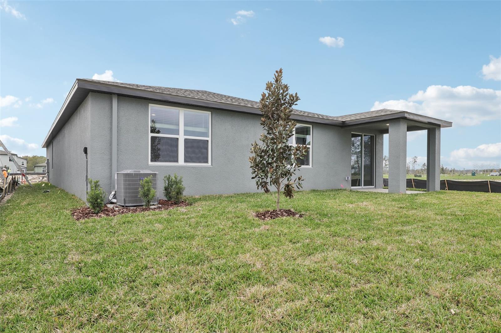1886 DRAUGHTON DR, ZEPHYRHILLS, FL, 33541