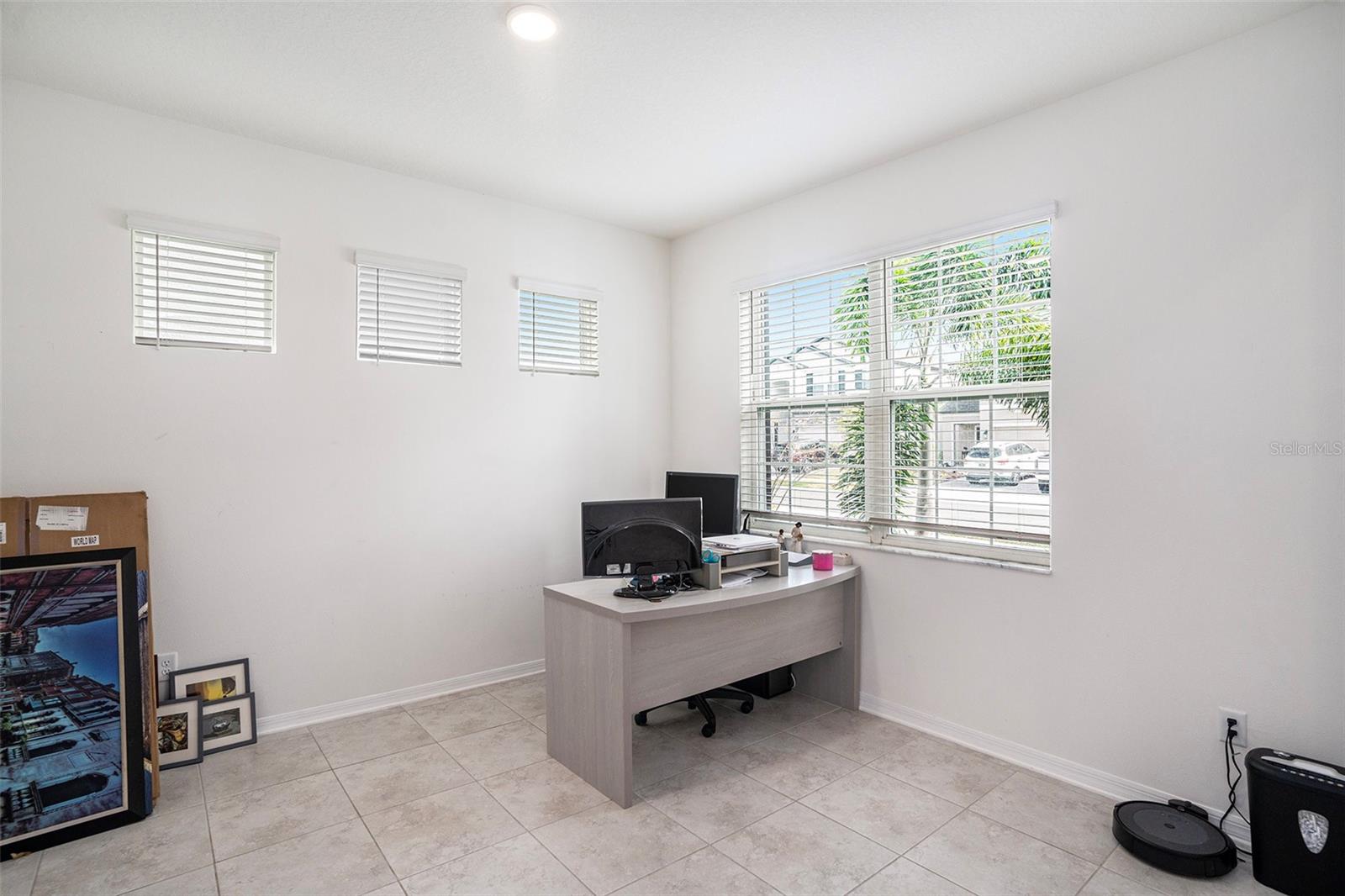 3071 MARINE GRASS DR, WIMAUMA, FL, 33598