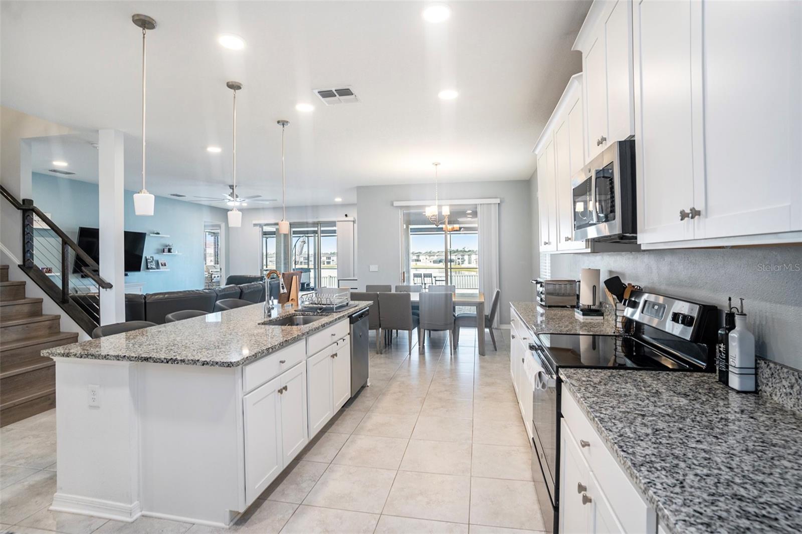 3071 MARINE GRASS DR, WIMAUMA, FL, 33598