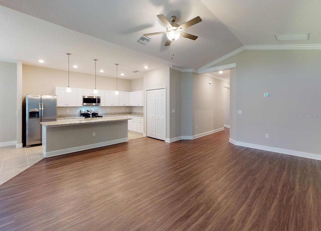 82 ELEVEN OAKS CIR #Chapman, EUSTIS, FL, 32726