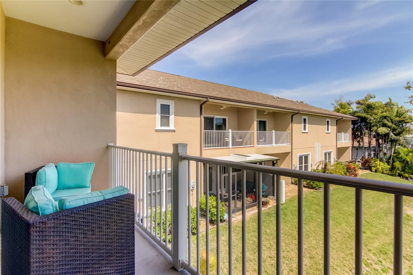 820 DATE PALM LN, ST PETERSBURG, FL, 33707