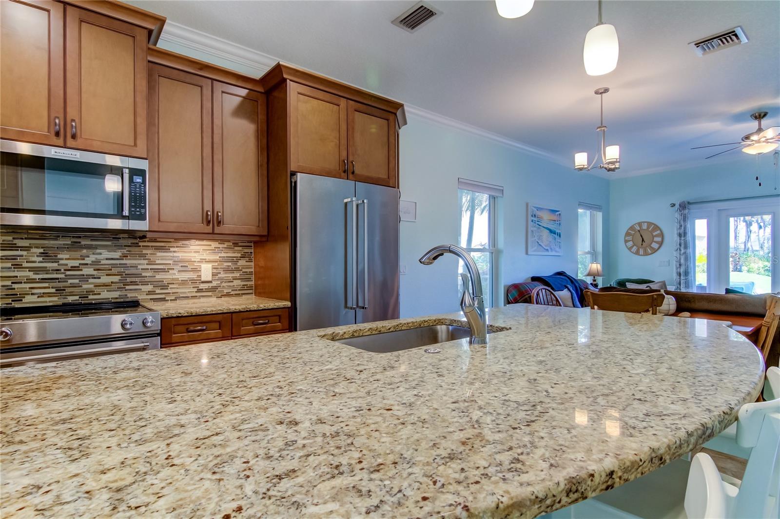 820 DATE PALM LN, ST PETERSBURG, FL, 33707