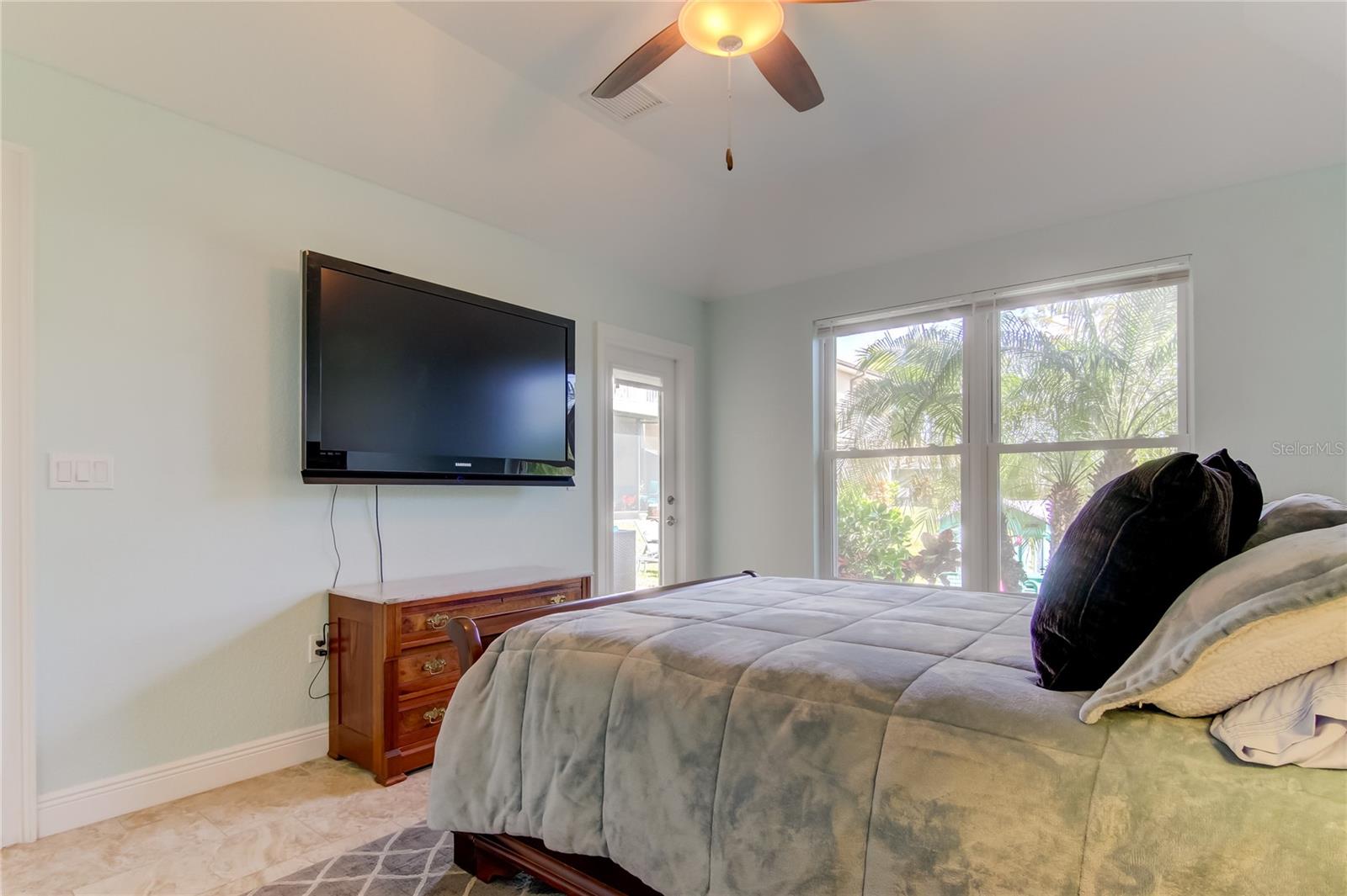 820 DATE PALM LN, ST PETERSBURG, FL, 33707