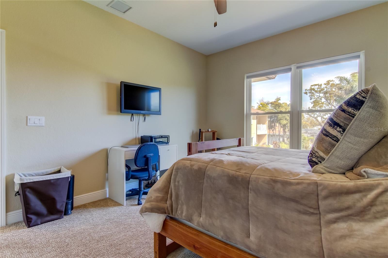 820 DATE PALM LN, ST PETERSBURG, FL, 33707