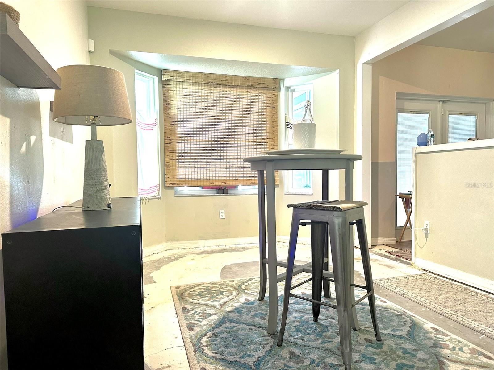 1112 LAKE SHORE RANCH DR, SEFFNER, FL, 33584
