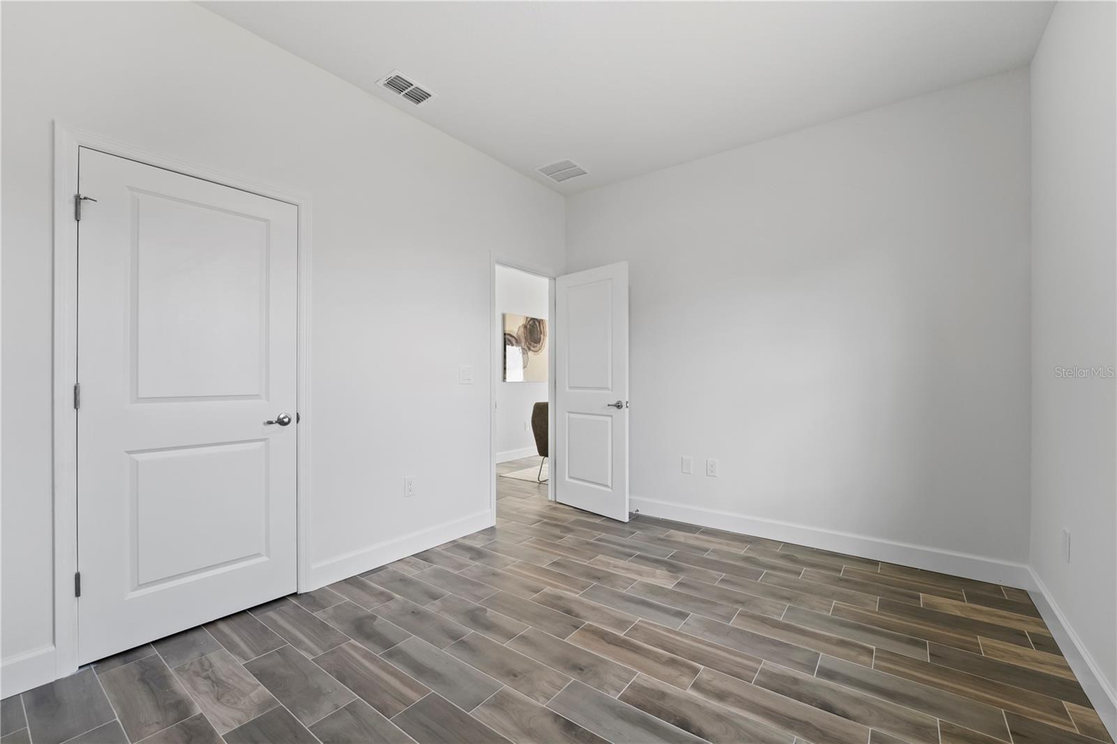 127 DORCHESTER CT, KISSIMMEE, FL, 34758