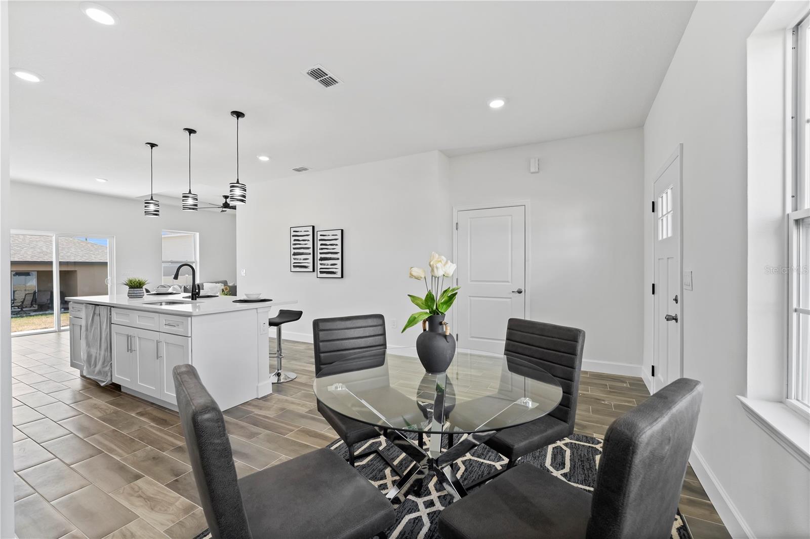 127 DORCHESTER CT, KISSIMMEE, FL, 34758