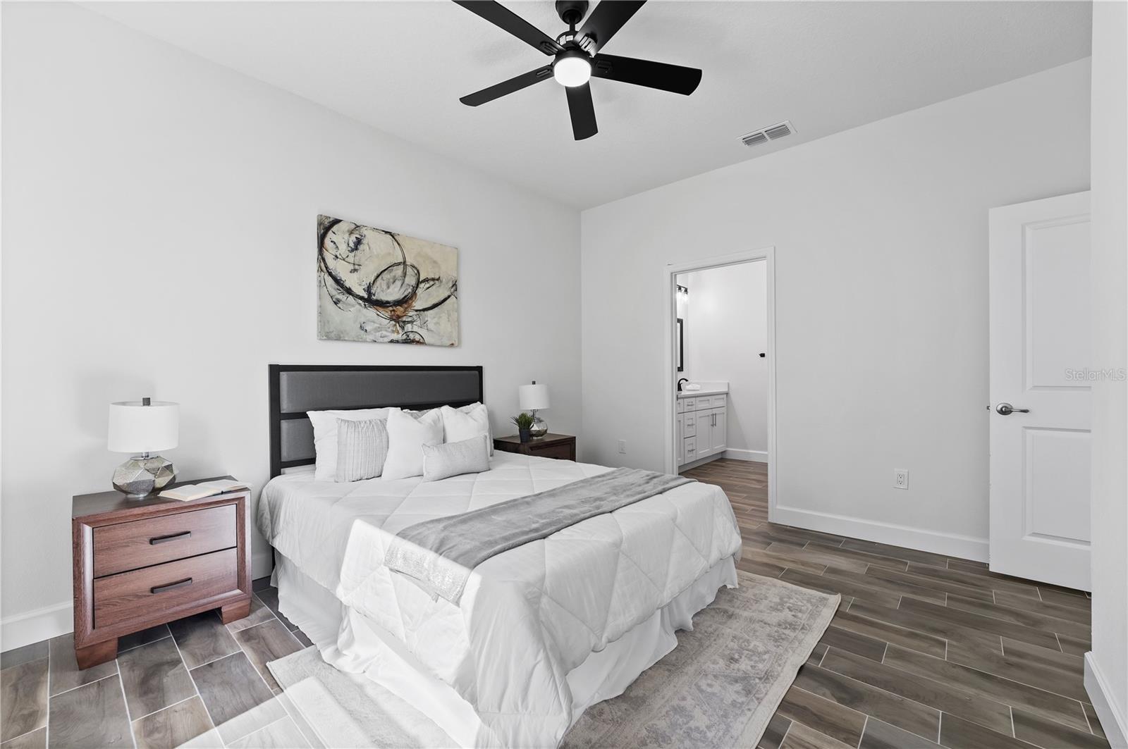 127 DORCHESTER CT, KISSIMMEE, FL, 34758