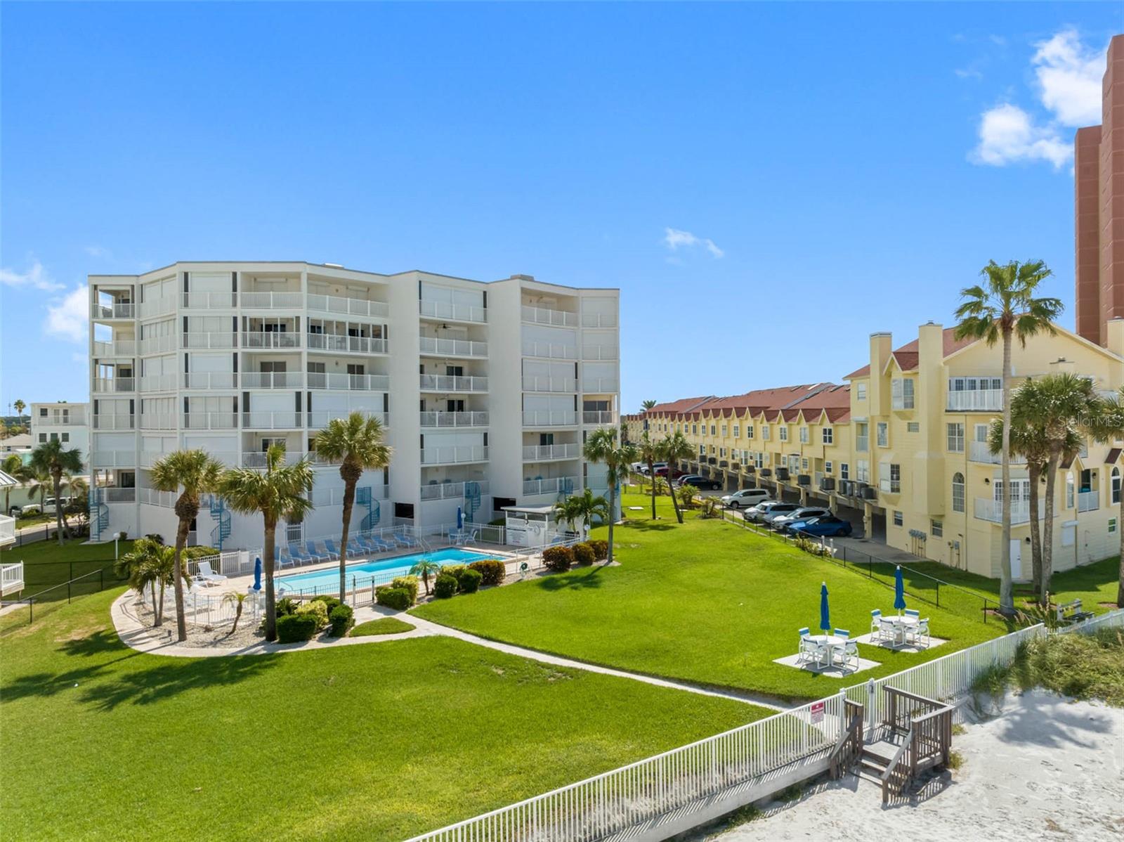 17980 GULF BLVD #501, REDINGTON SHORES, FL, 33708