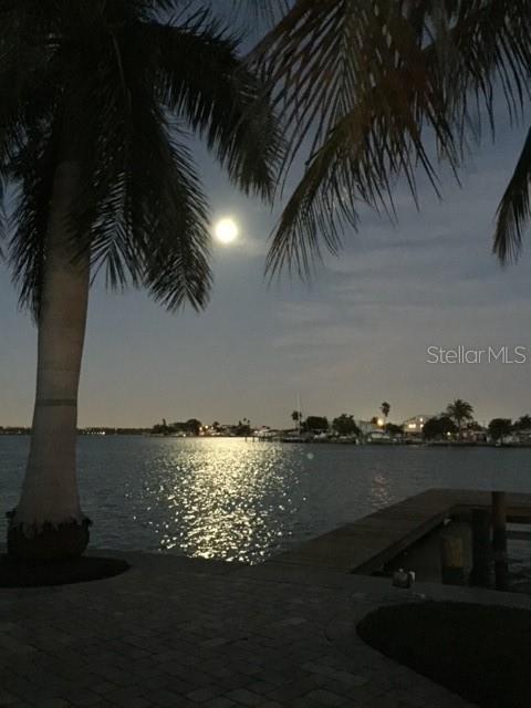 341 E MADEIRA AVE, MADEIRA BEACH, FL, 33708