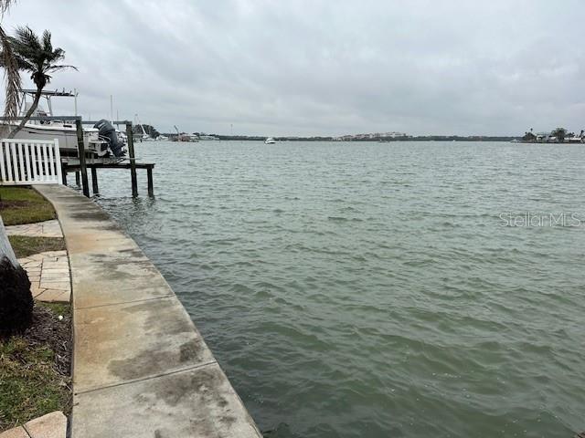 341 E MADEIRA AVE, MADEIRA BEACH, FL, 33708