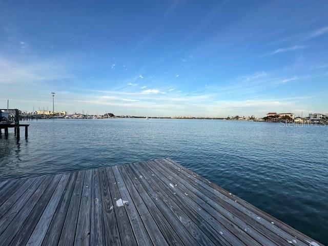 341 E MADEIRA AVE, MADEIRA BEACH, FL, 33708