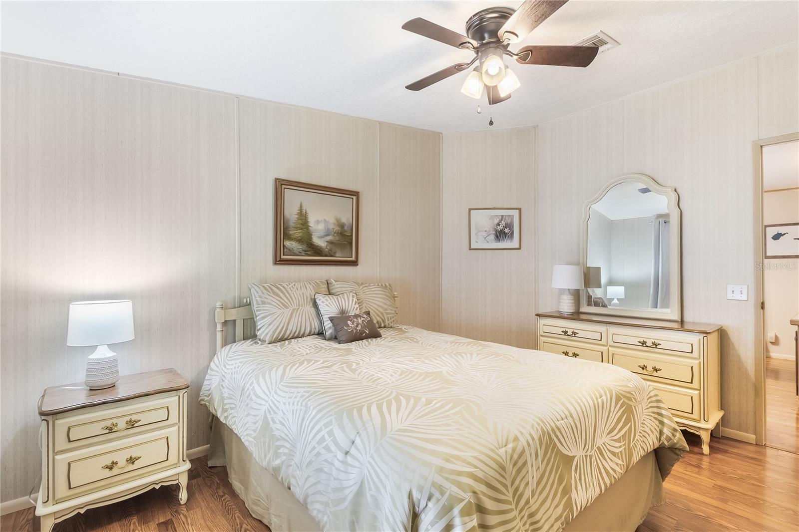 6823 S LAKE HENRY DR NE, WINTER HAVEN, FL, 33881