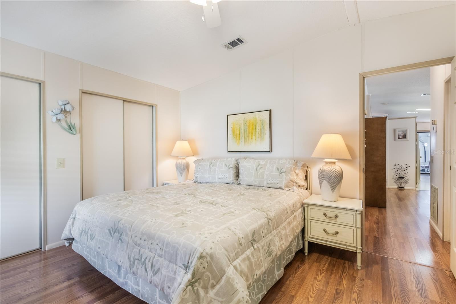 6823 S LAKE HENRY DR NE, WINTER HAVEN, FL, 33881