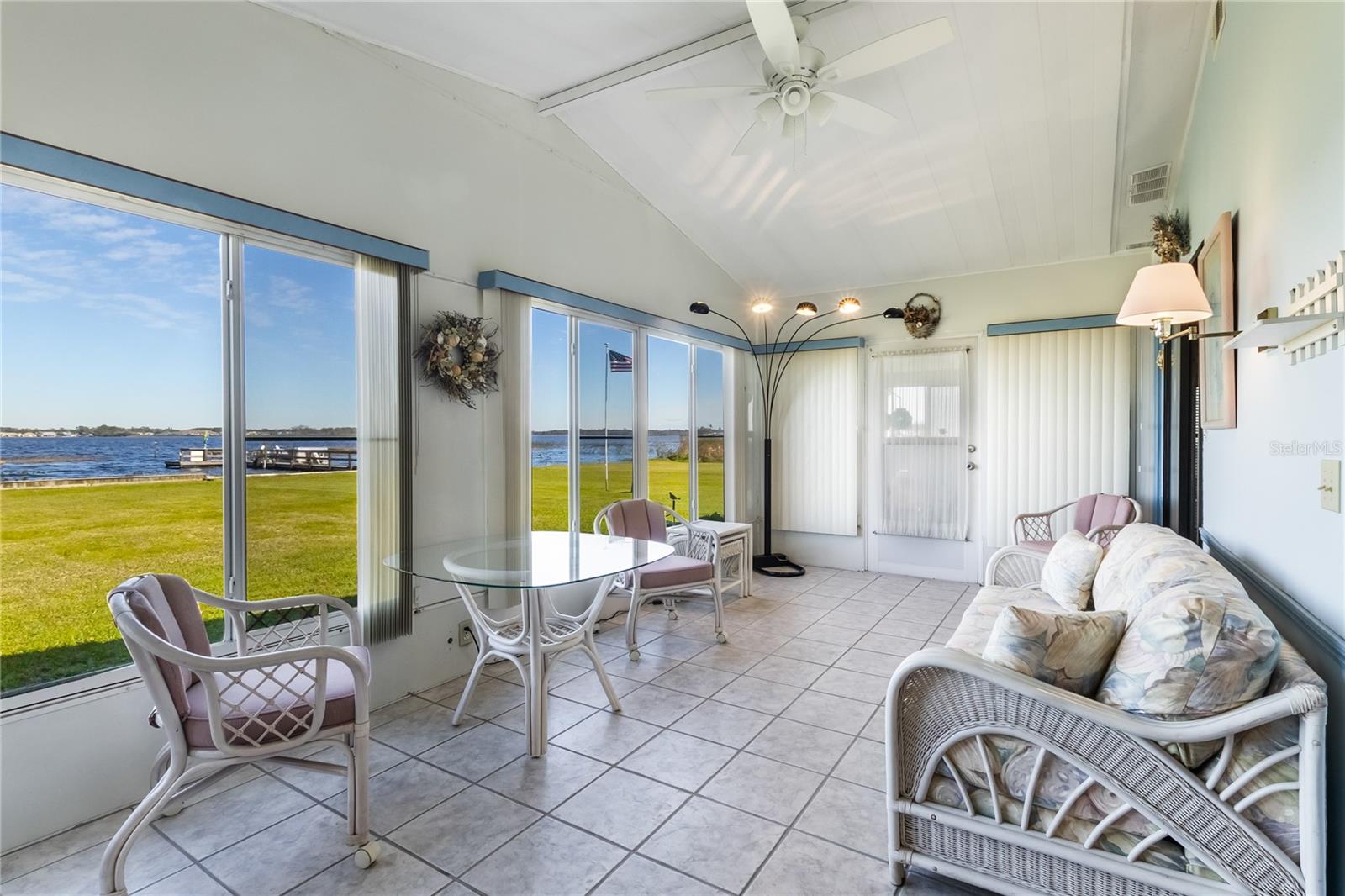 6823 S LAKE HENRY DR NE, WINTER HAVEN, FL, 33881