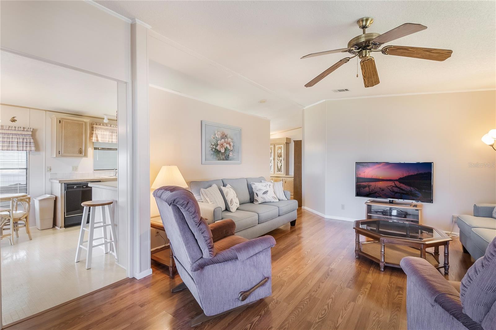 6823 S LAKE HENRY DR NE, WINTER HAVEN, FL, 33881
