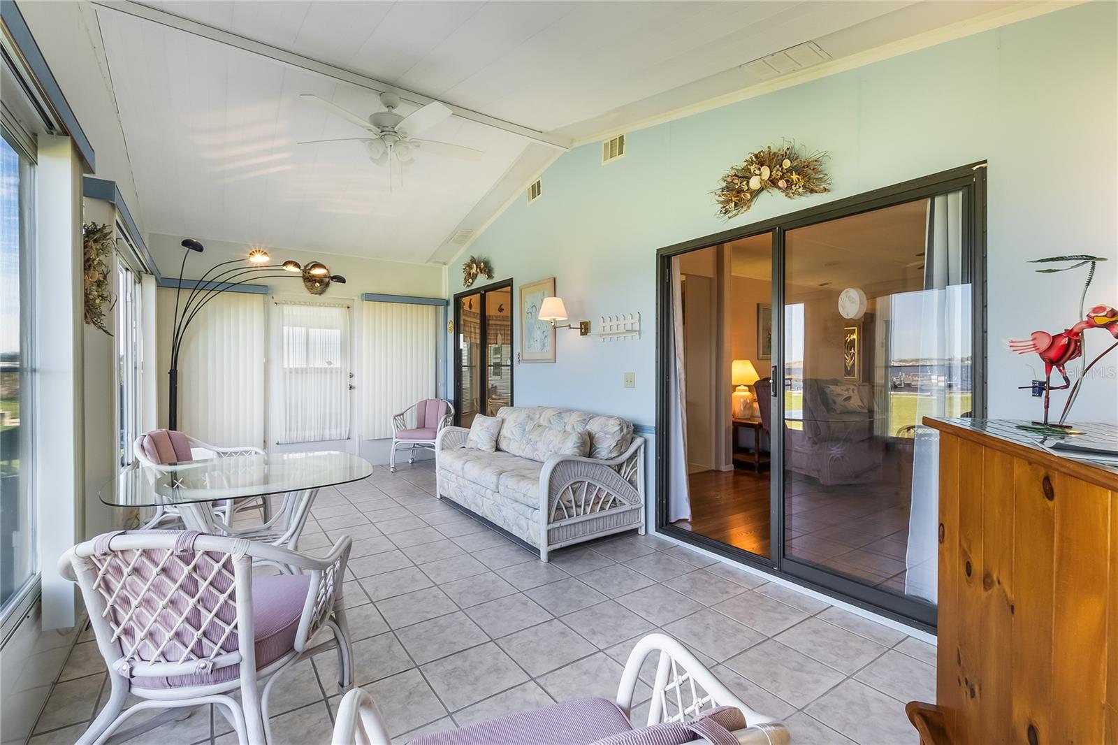6823 S LAKE HENRY DR NE, WINTER HAVEN, FL, 33881