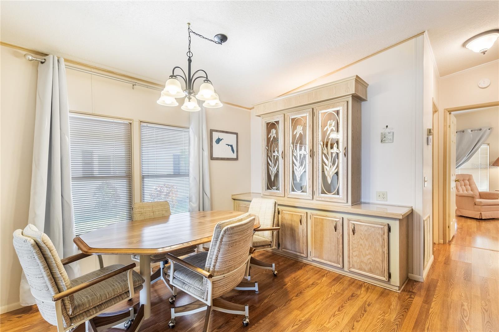 6823 S LAKE HENRY DR NE, WINTER HAVEN, FL, 33881