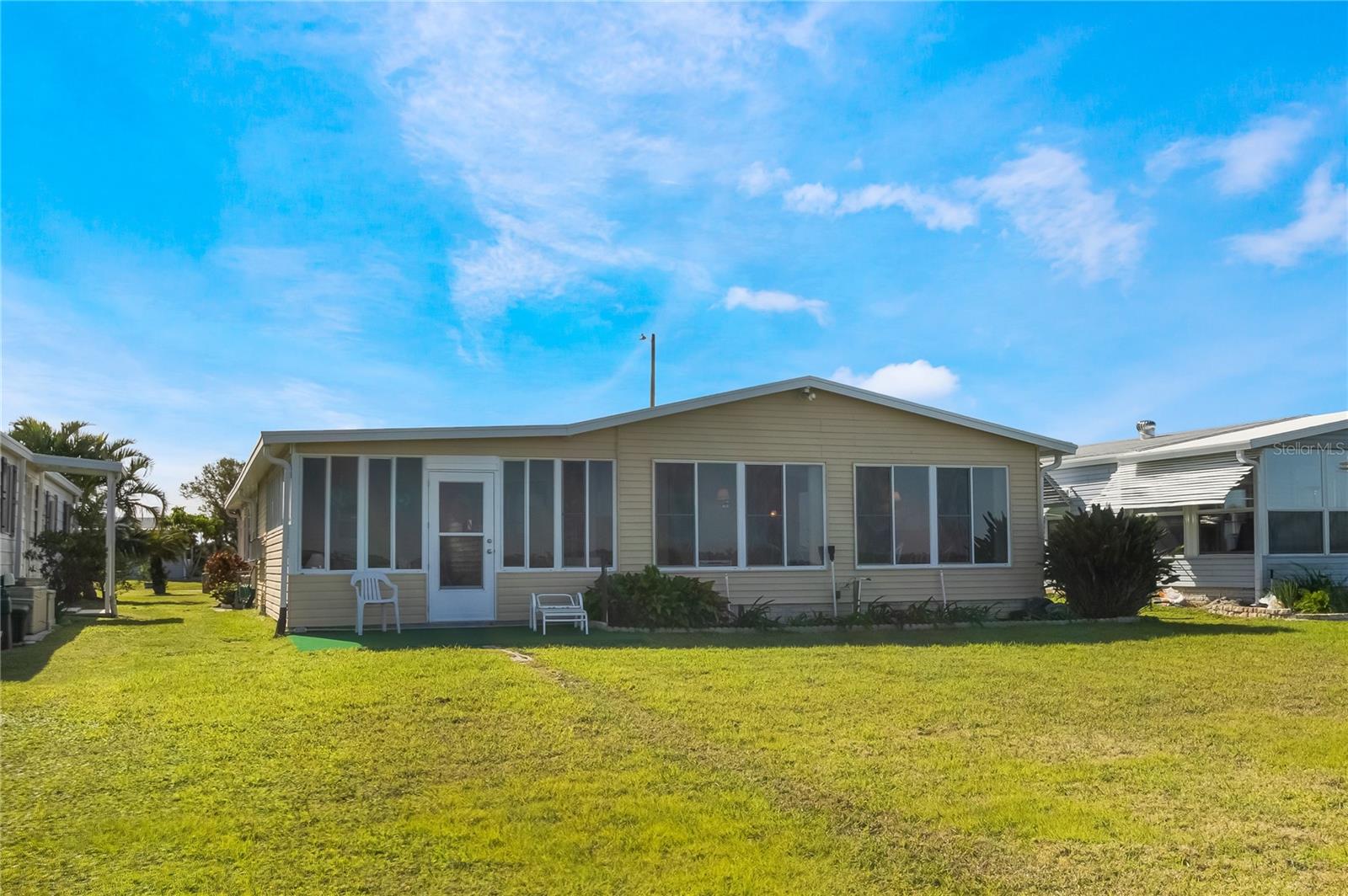6823 S LAKE HENRY DR NE, WINTER HAVEN, FL, 33881