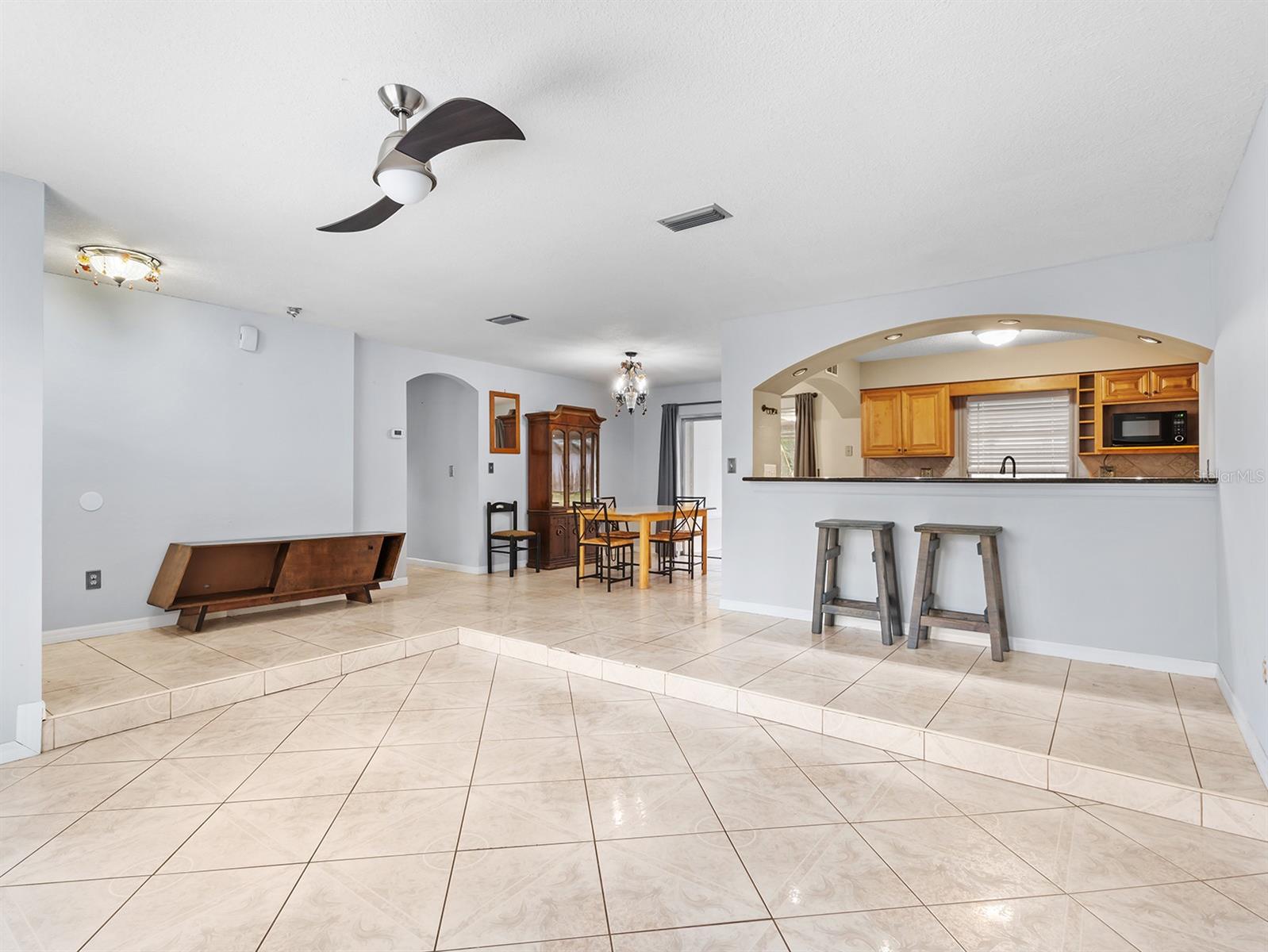 1018 BEAR LAKE RD, APOPKA, FL, 32703
