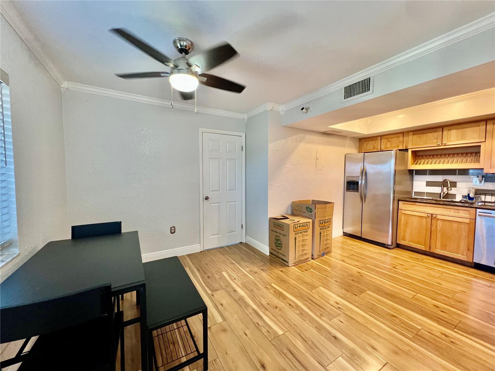 890 N VILLAGE DR #101B, ST PETERSBURG, FL, 33716