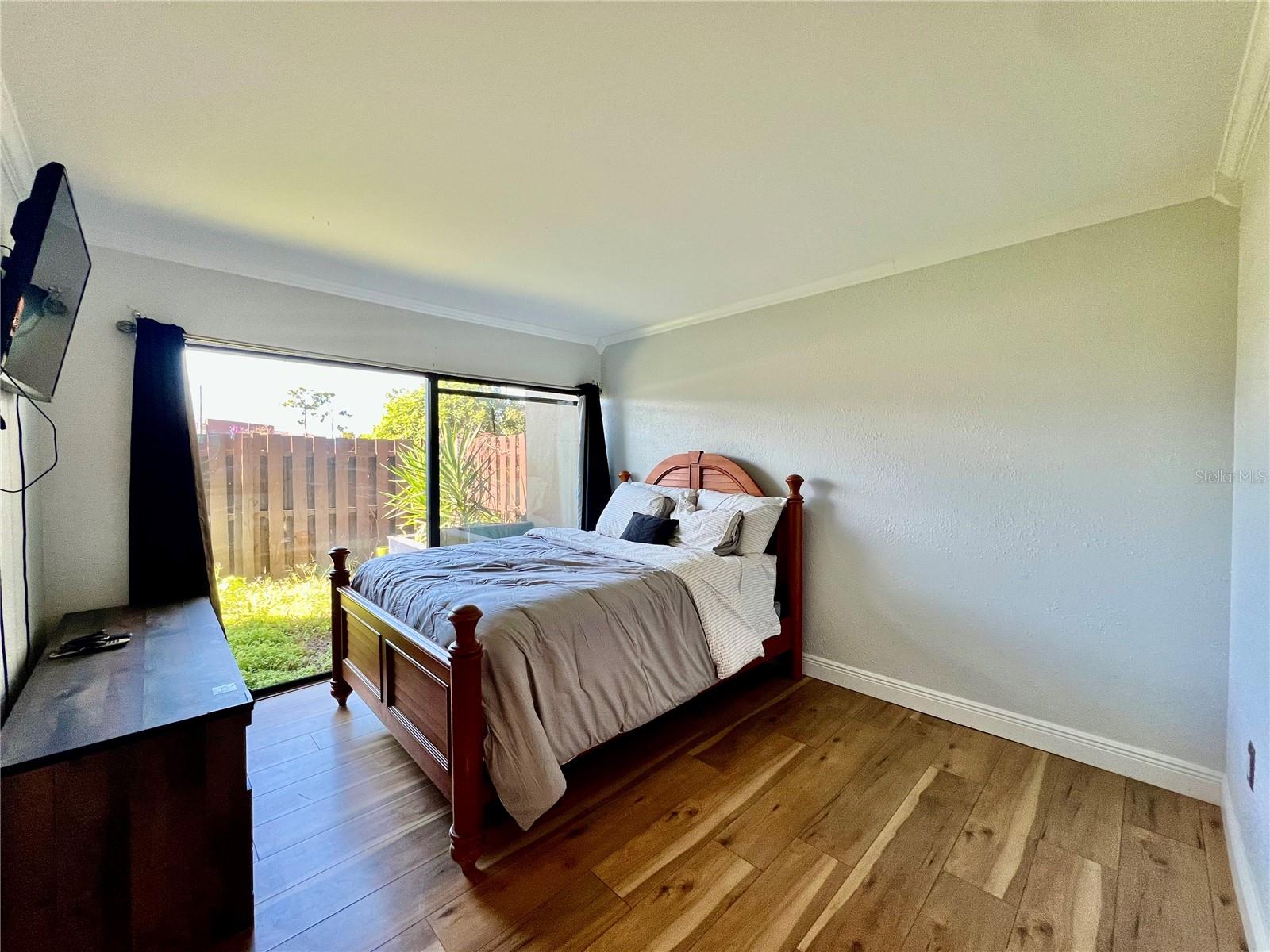 890 N VILLAGE DR #101B, ST PETERSBURG, FL, 33716