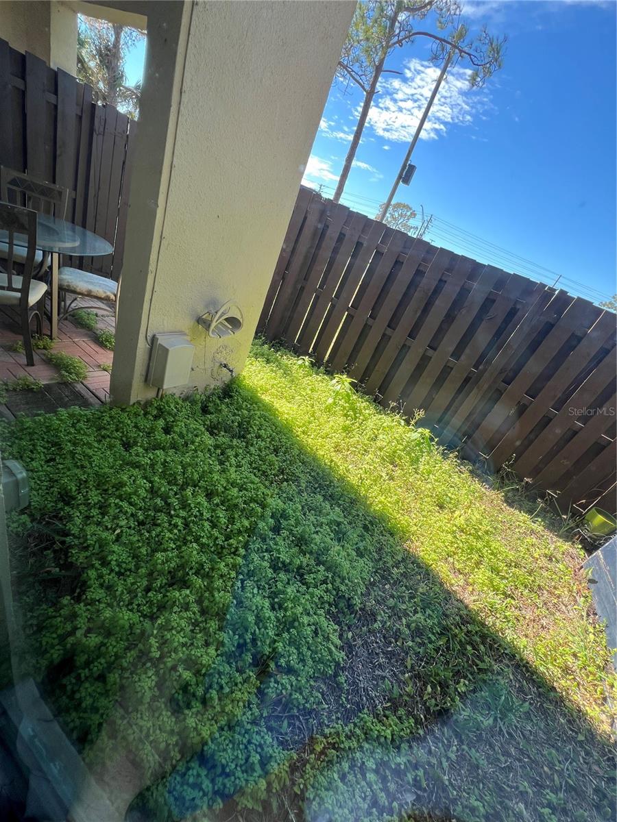 890 N VILLAGE DR #101B, ST PETERSBURG, FL, 33716