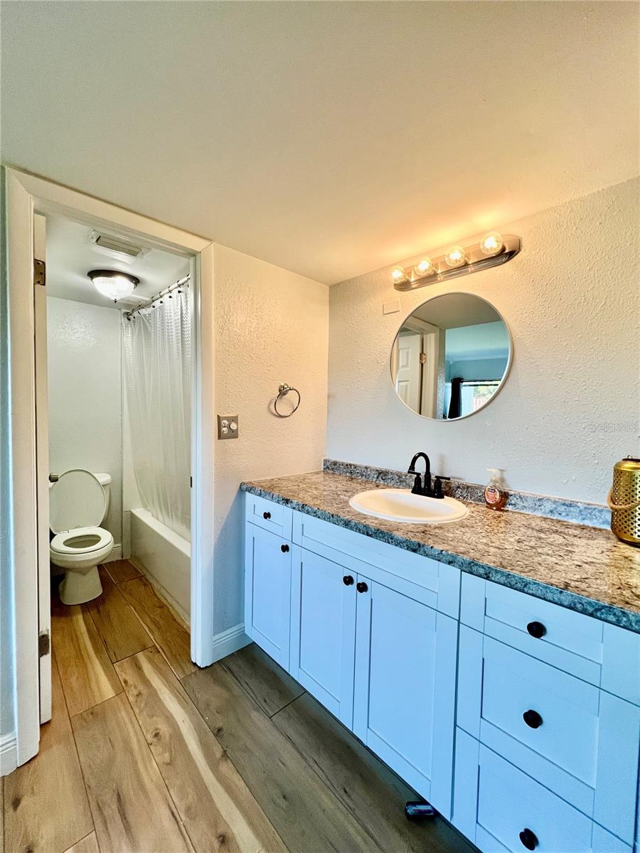 890 N VILLAGE DR #101B, ST PETERSBURG, FL, 33716